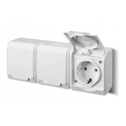 Gniazdo 230V N/T potrójne IP44 0326-02